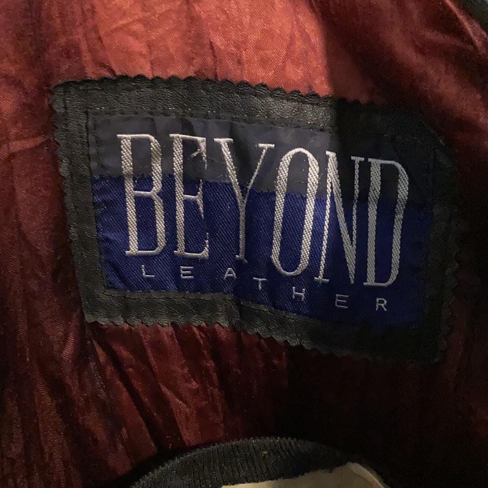 Vintage Leather Jacket - Picture 6 of 6